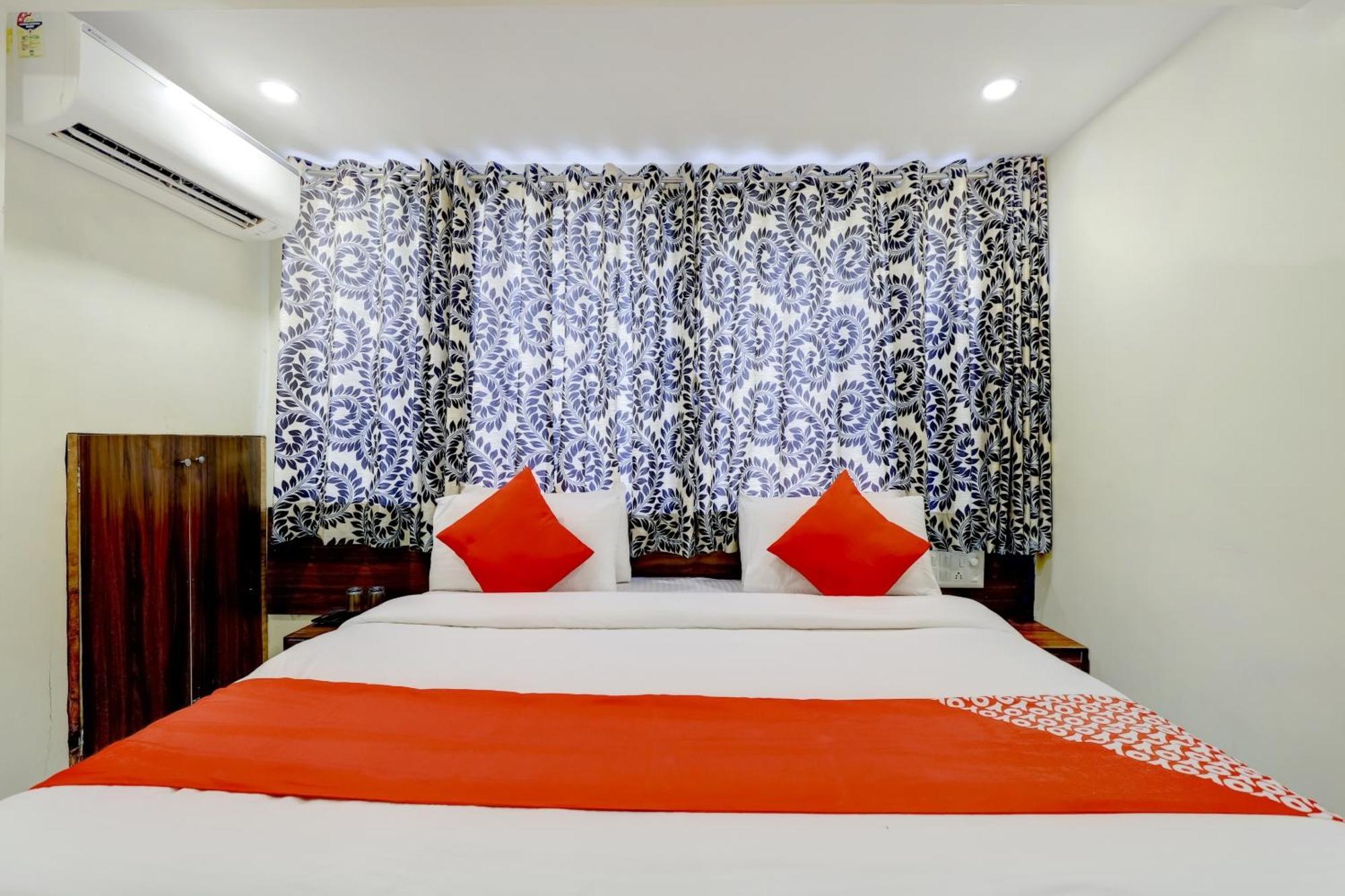 O Savera Hotel *